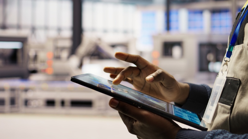 smart factory operator tablet